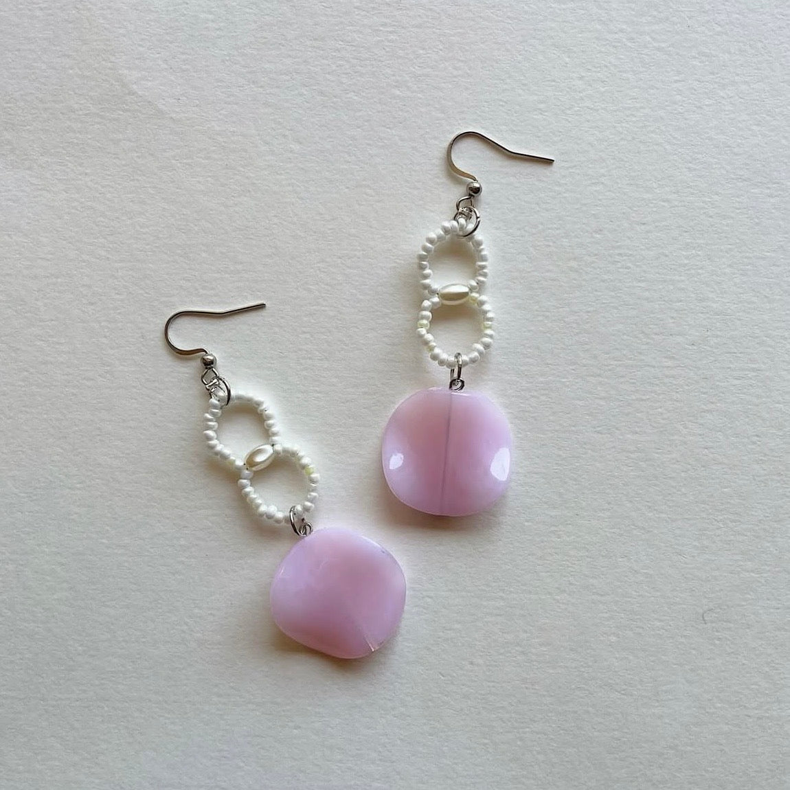 Rose petal beaded earrings ✨