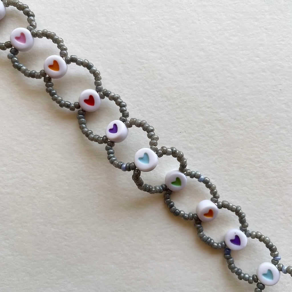 Handmade multicoloured hearts choker ✨