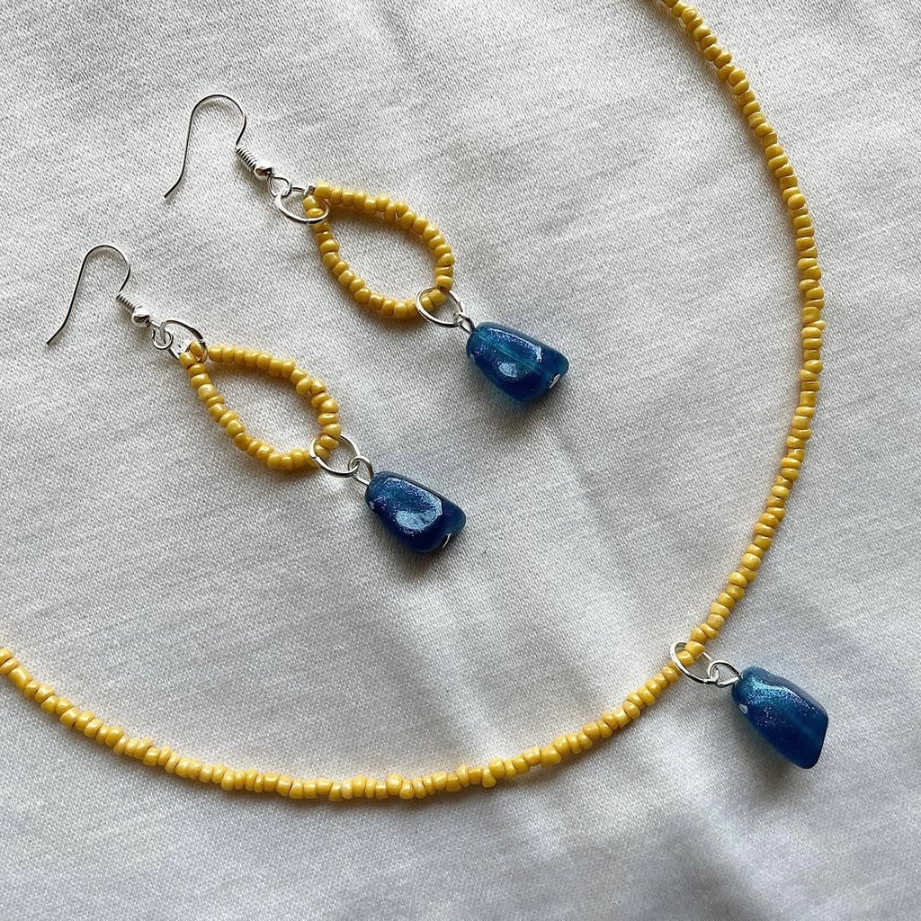 Daisy beaded jewellery set ✨