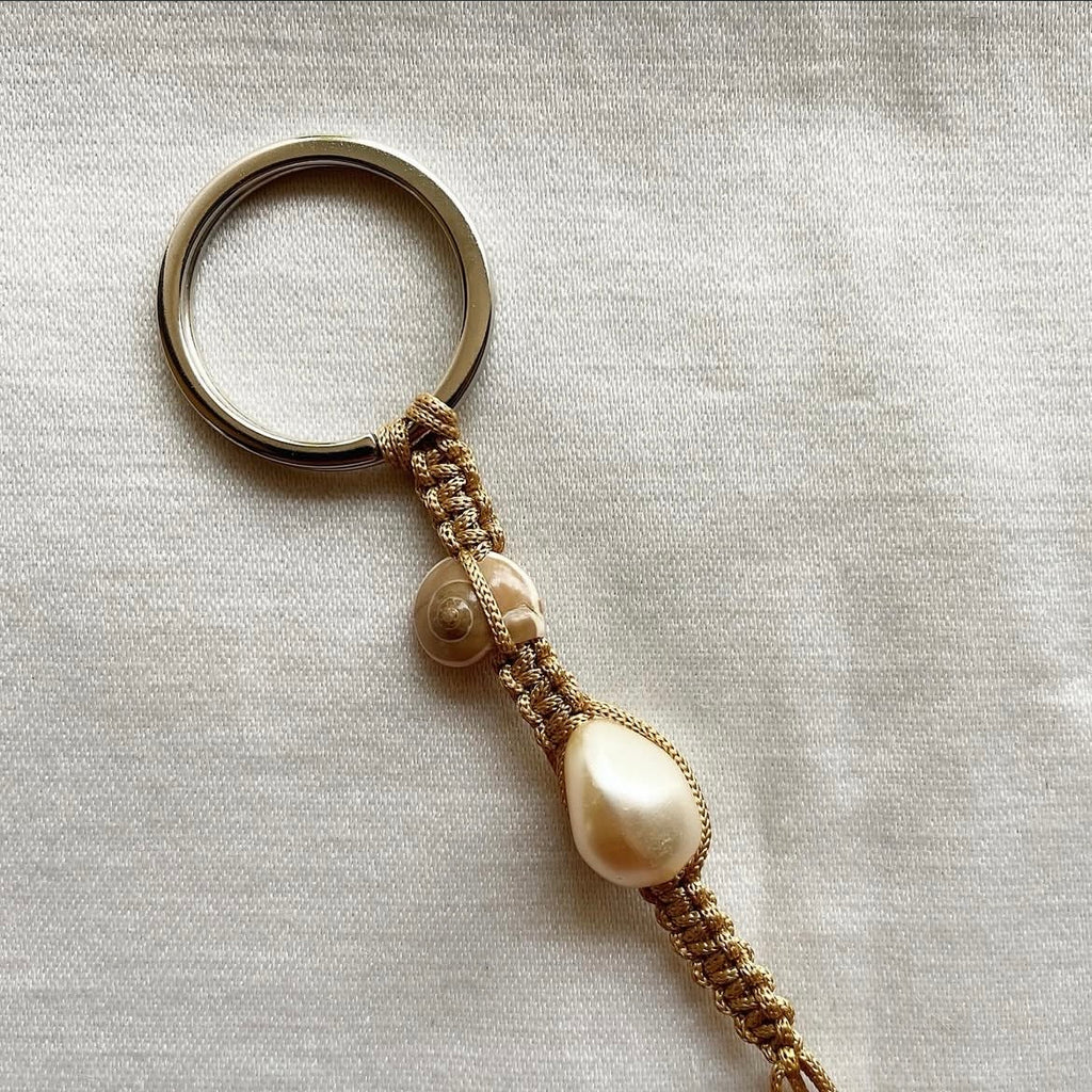 "Gifts from the ocean" beaded tassel keychain ✨