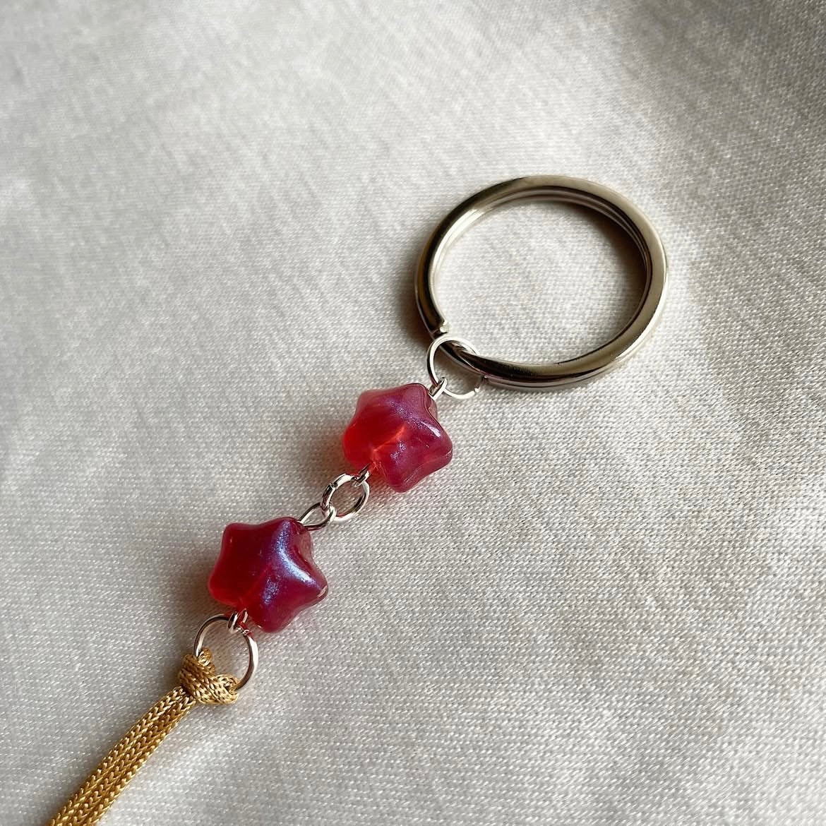 Double pink star beaded tassel keychain ✨
