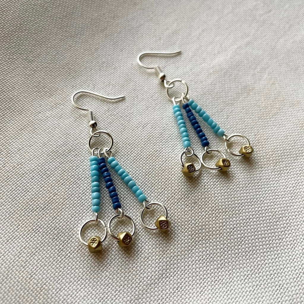 Ocean and gold beaded earrings ✨