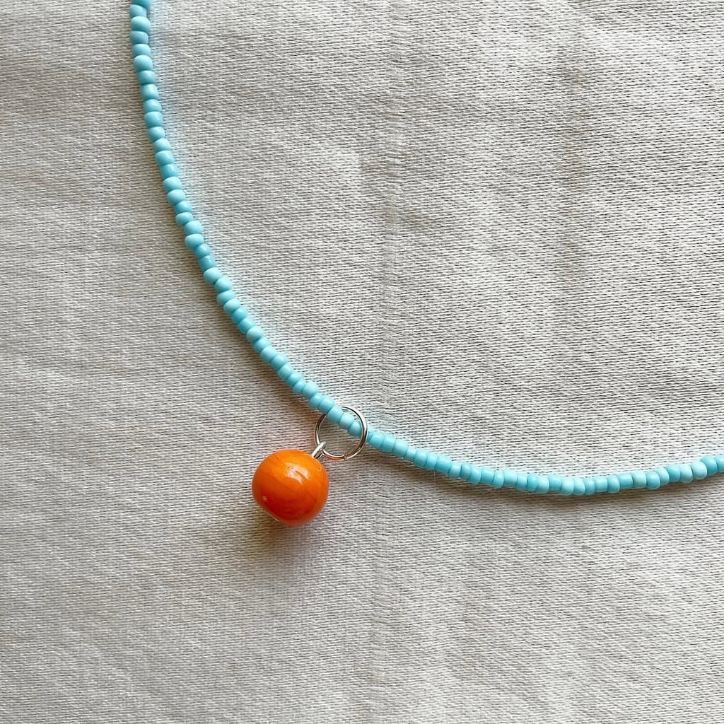 Half and half 🍊beaded necklace ✨