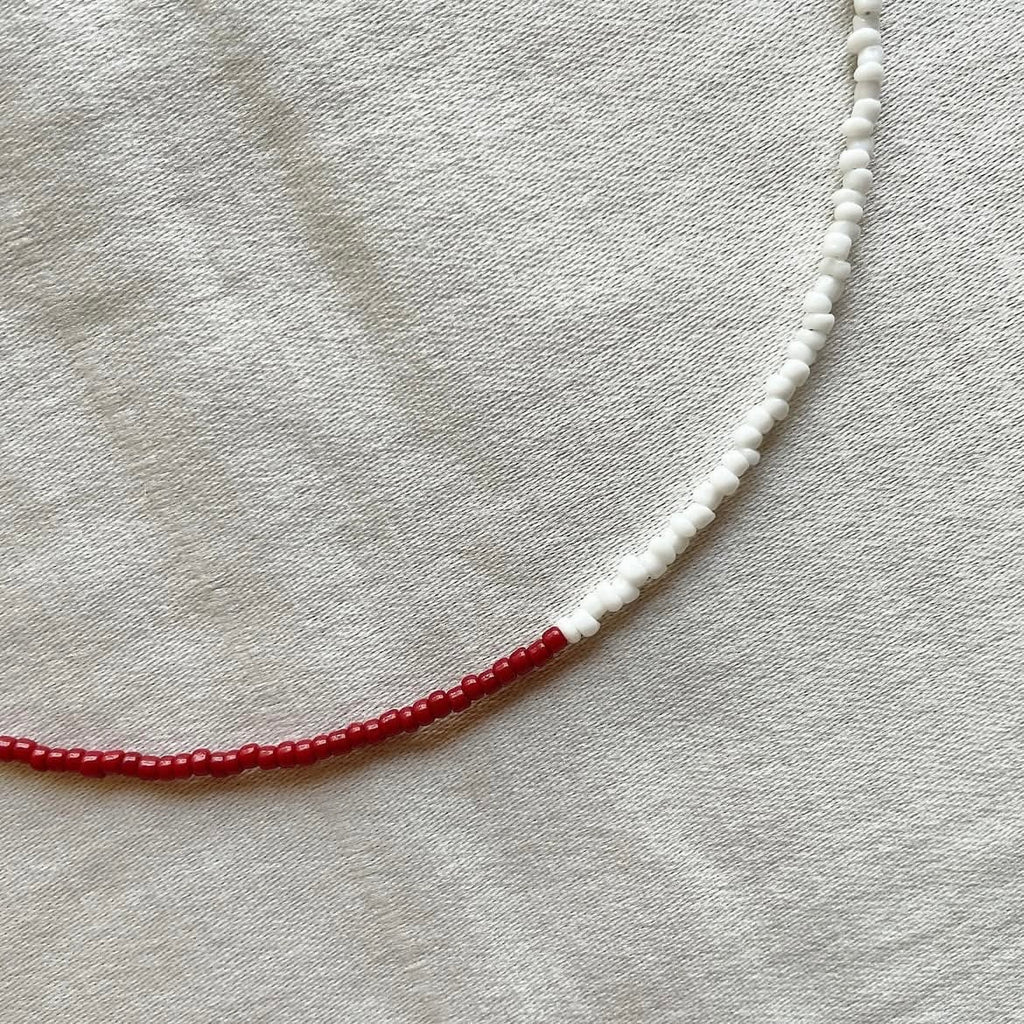 "Christmas is nearing" beaded necklace ✨