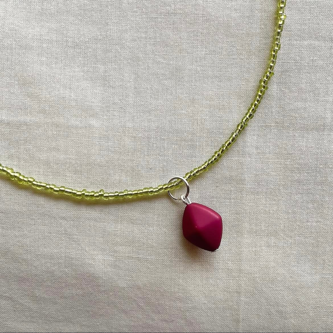 Fern & ♦️ beaded necklace ✨