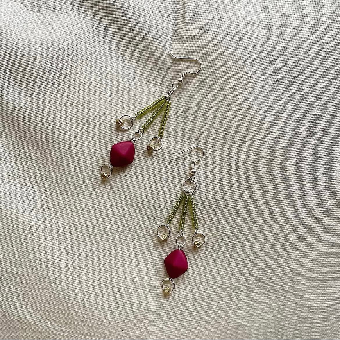 Fern & ♦️beaded earrings ✨