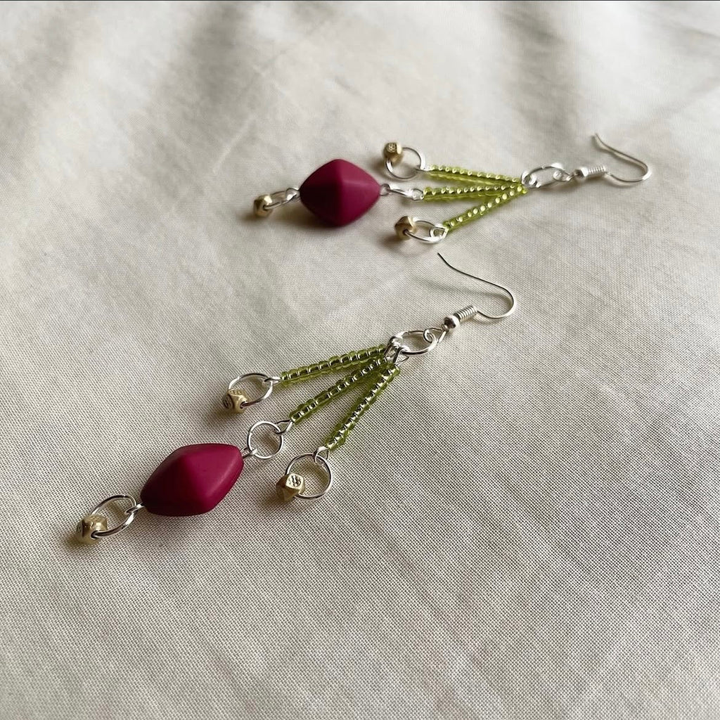Fern & ♦️beaded earrings ✨