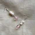 White scribble beaded earrings ✨
