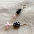Tulip scribble beaded earrings ✨