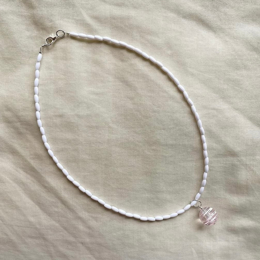 Pink scribble and rice beaded necklace ✨