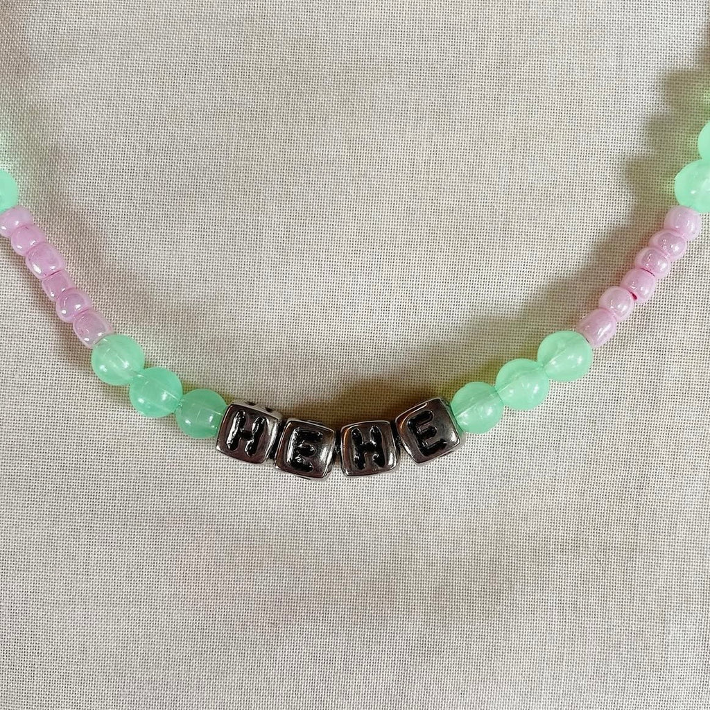 HEHE beaded necklace ✨