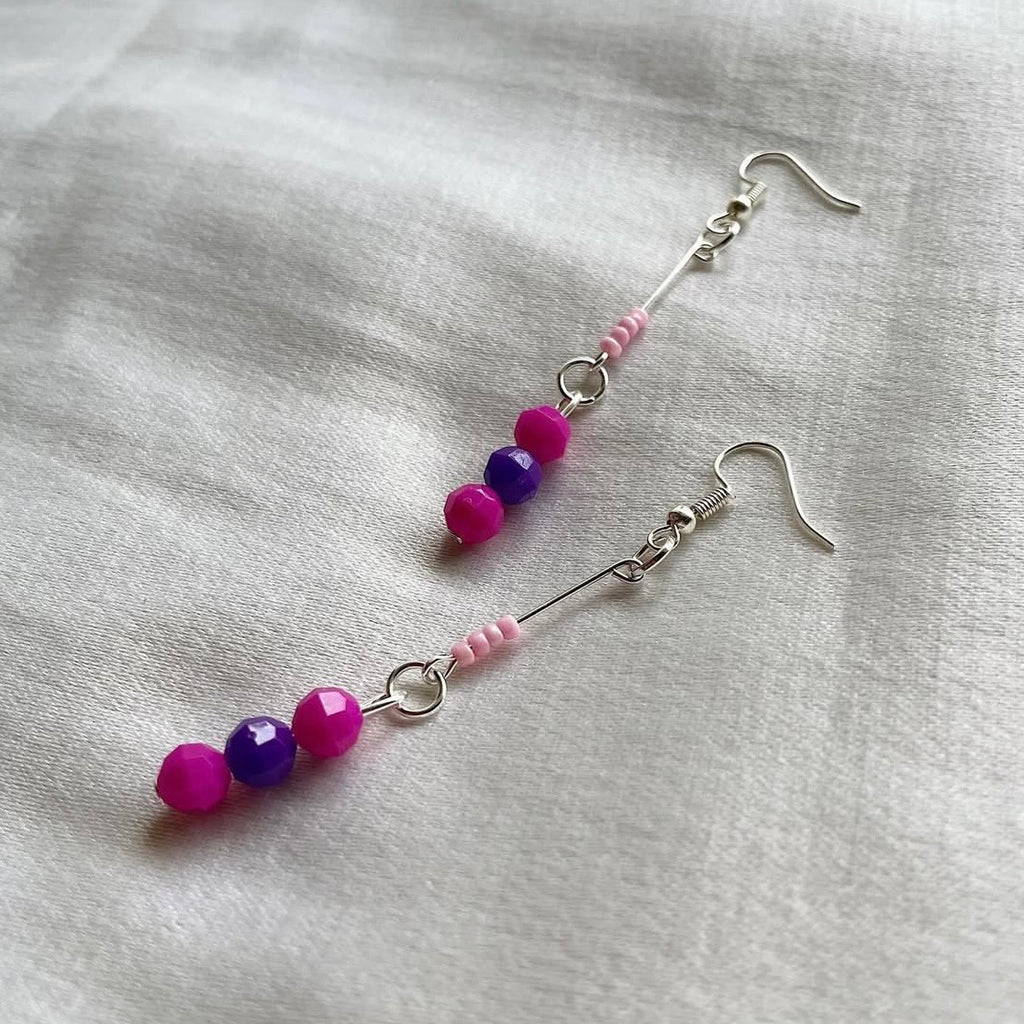 Pink and purple beaded earrings ✨