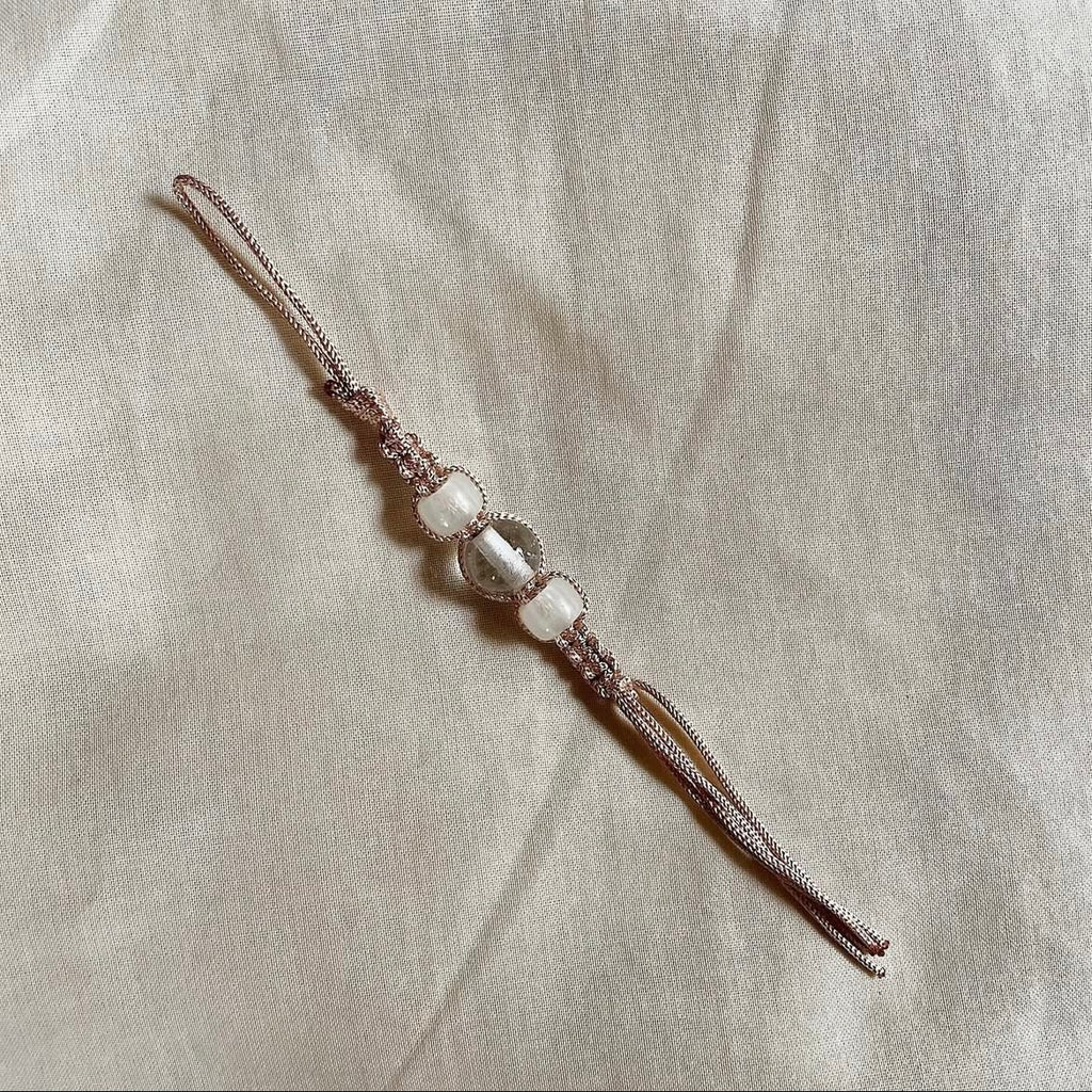 White tassel phone/bag charm ✨