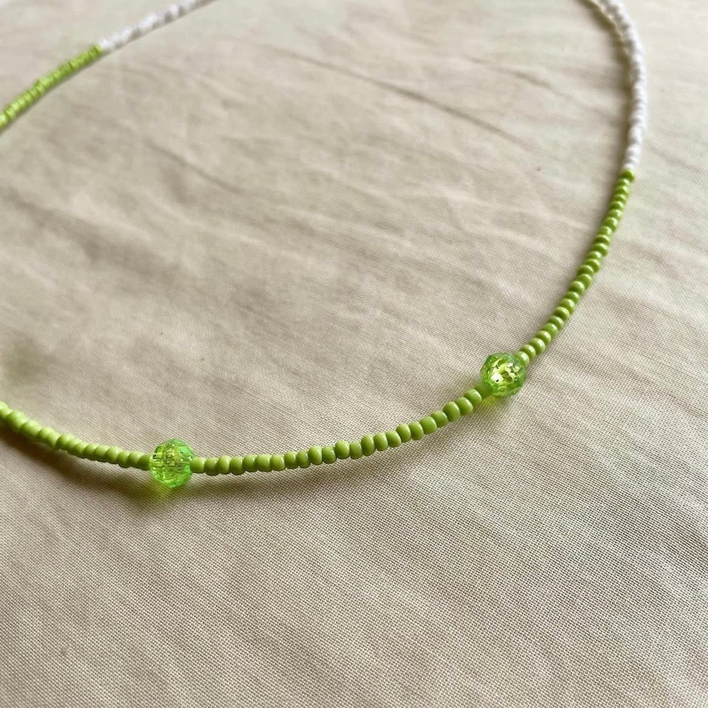 Half and half beaded necklace ✨