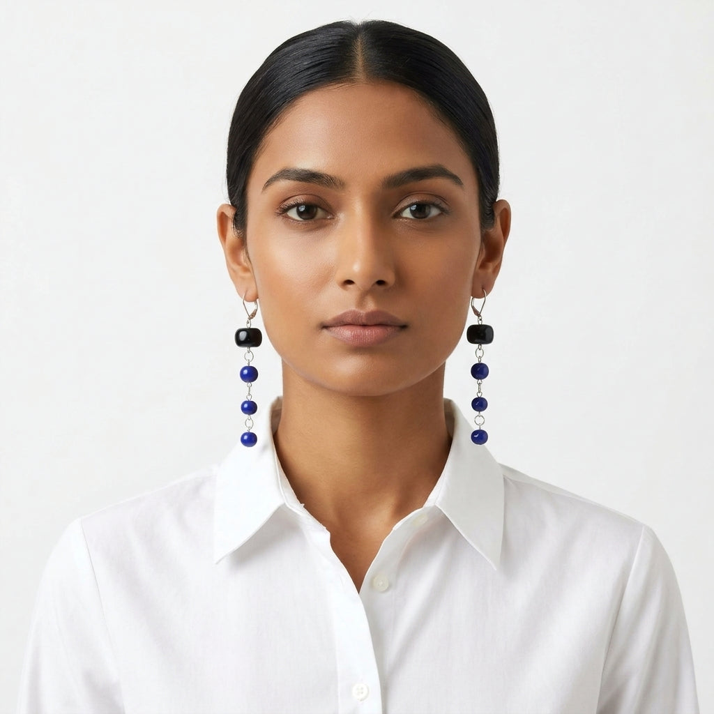 Black & blue beaded earrings ✨