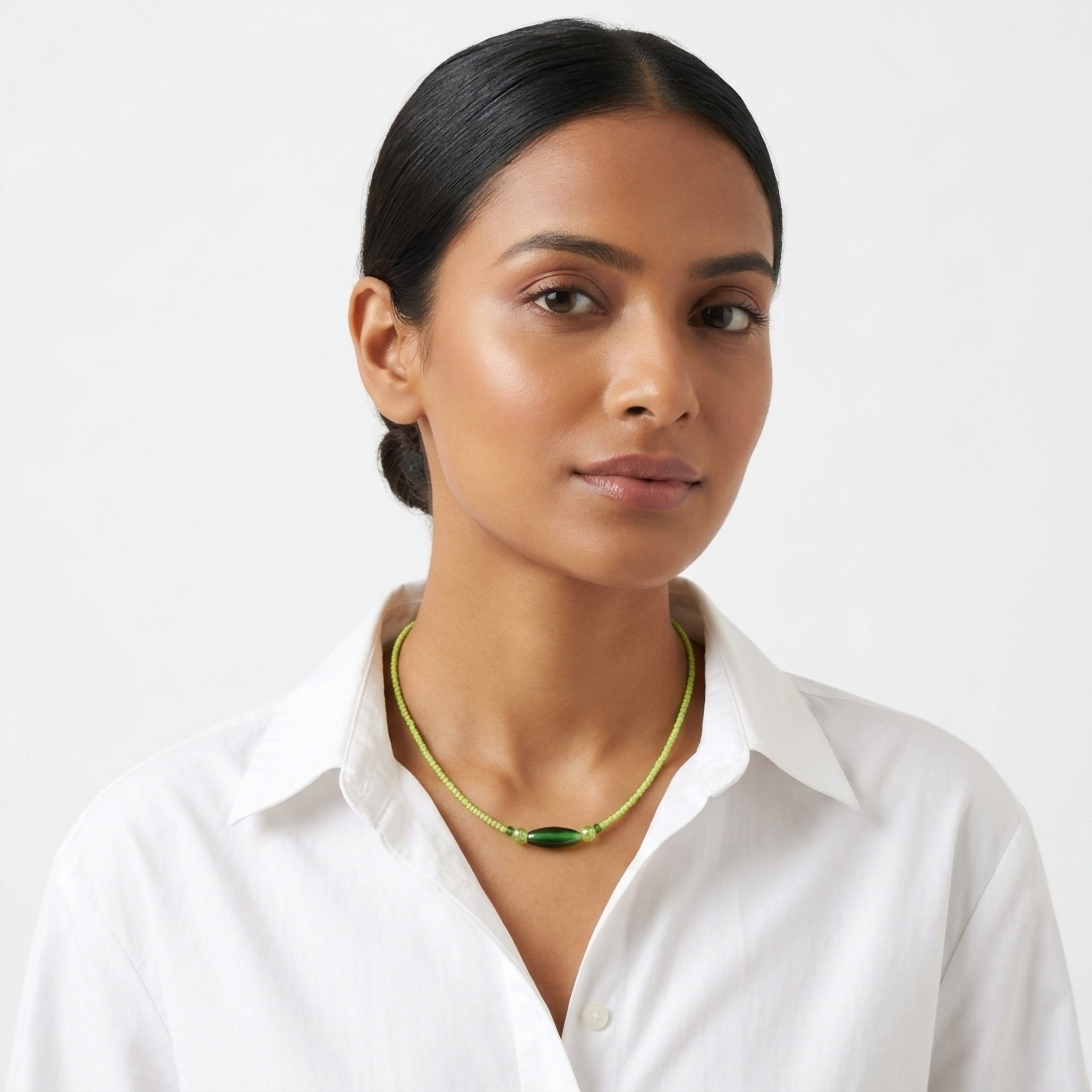 Big green bead necklace ✨