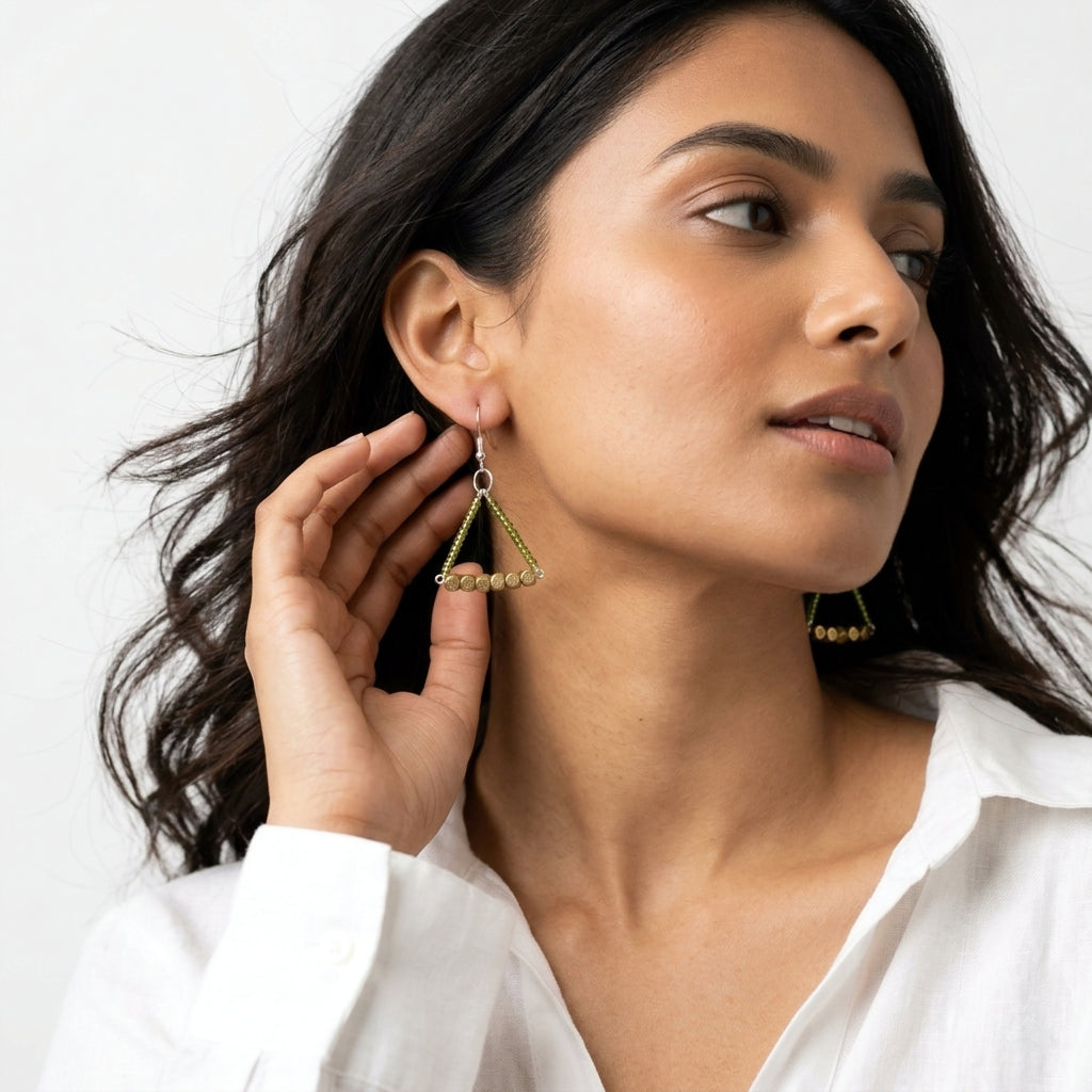 Triangular beaded earrings ✨