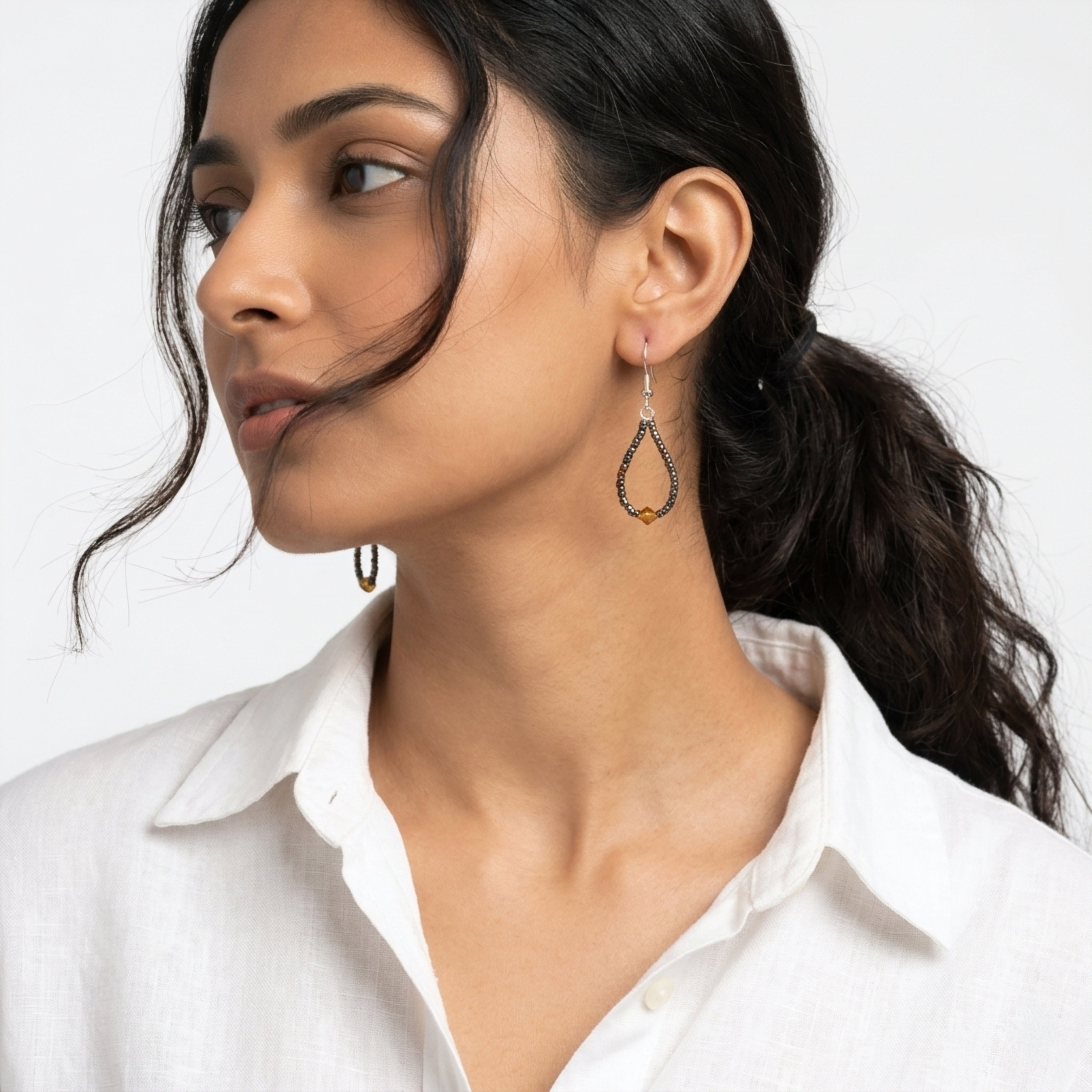 Multicoloured loop beaded earrings ✨