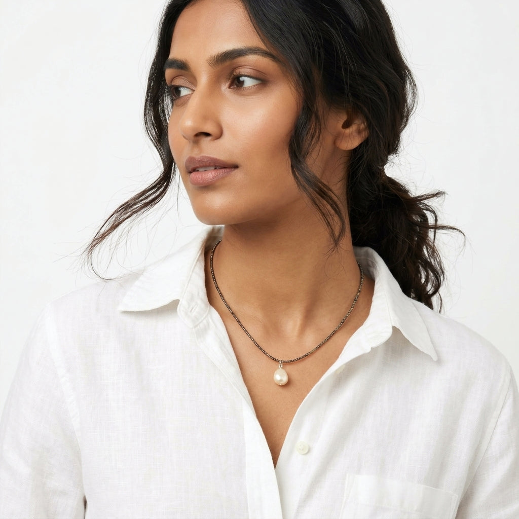 Multicoloured off-white pearl beaded necklace ✨