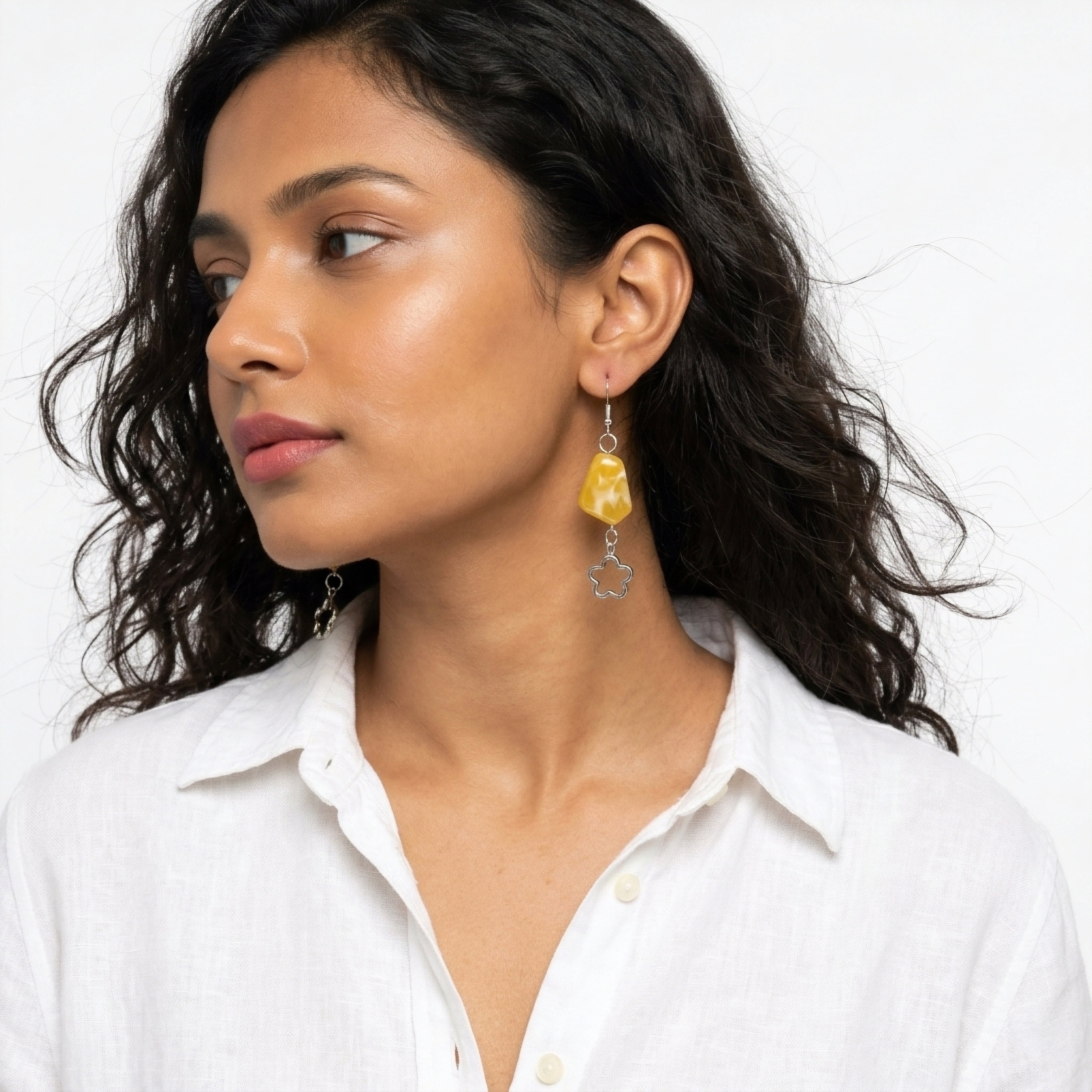 Mango dolly 🌸 beaded earrings ✨